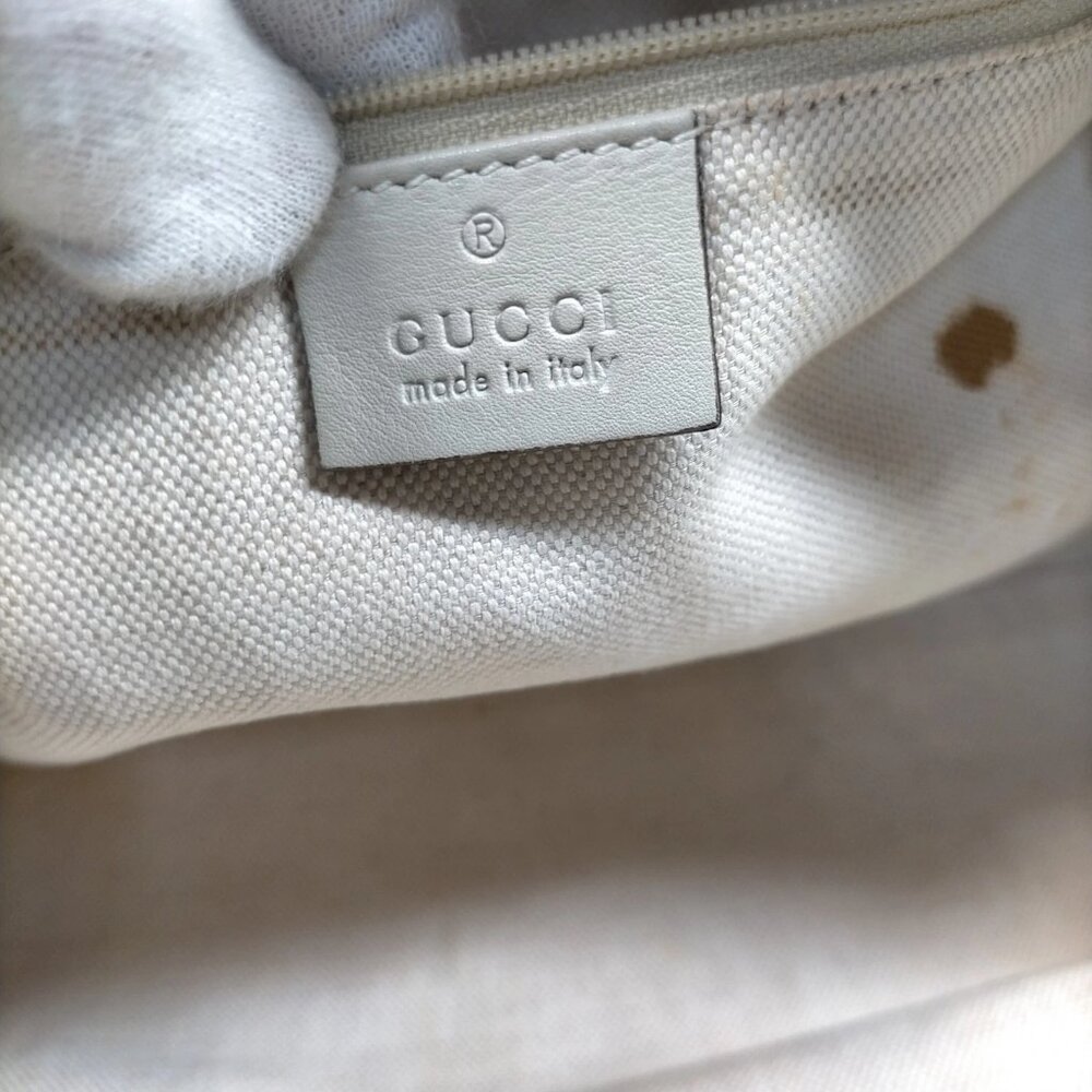 Gucci White Leather Handbag - Picture 16 of 16